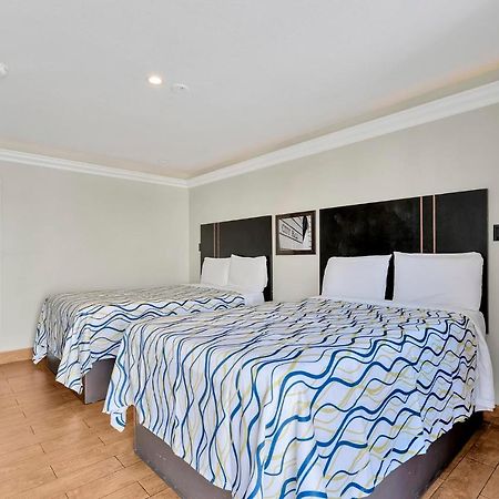 Mid City Inn ลอสแอนเจลิส ภายนอก รูปภาพ